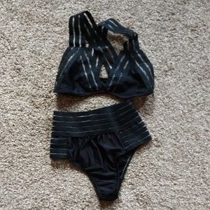 Black bikini